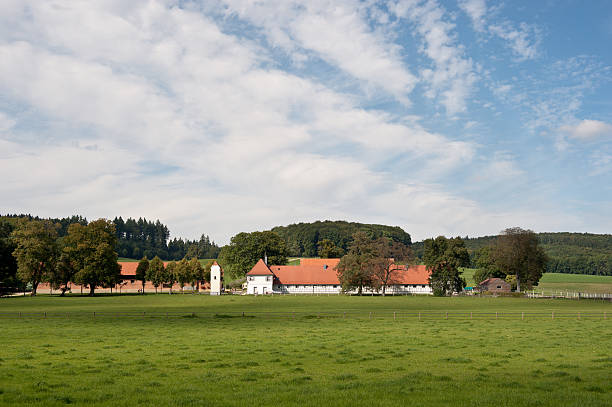 istock Estate in beautiful nature 184093188