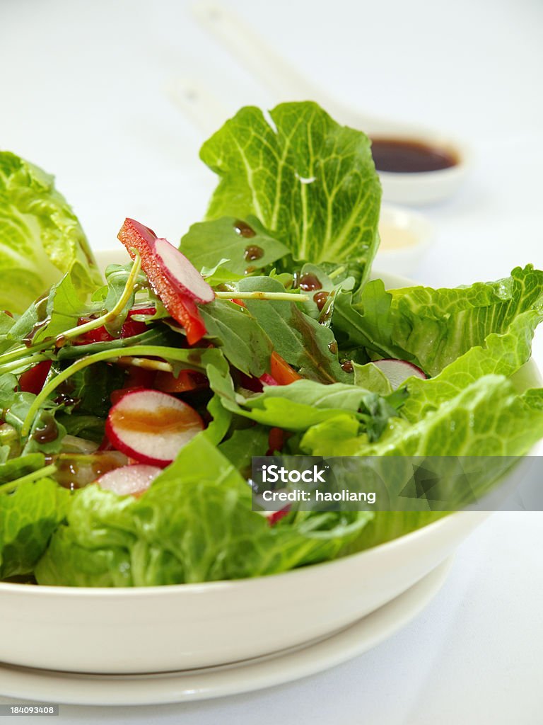 Saludables ensaladas - Foto de stock de Alimento libre de derechos