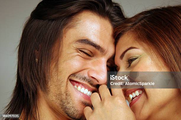 Foto de Amor Jovem Feliz e mais fotos de stock de Casal - Casal, Modelo profissional, Povo Indiano