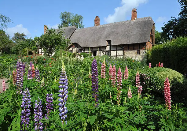 Anne Hathaway's 15th Century Cottage is the former  home of Anne Hathaway, the wife of William Shakespeare. The house is situated in village of Shottery, Warwickshire, England, and about 1 mile (1.6 km) west of Stratford-upon-Avon.