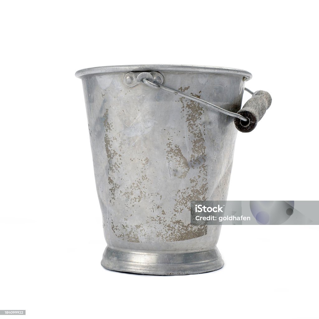 Vecchio Secchio, alluminio, 50, 60, isolato - Foto stock royalty-free di 1950-1959