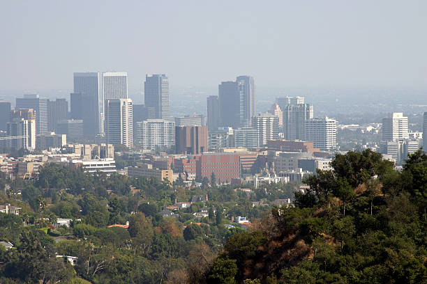istock Smog Over Downtown Los Angeles 184100041