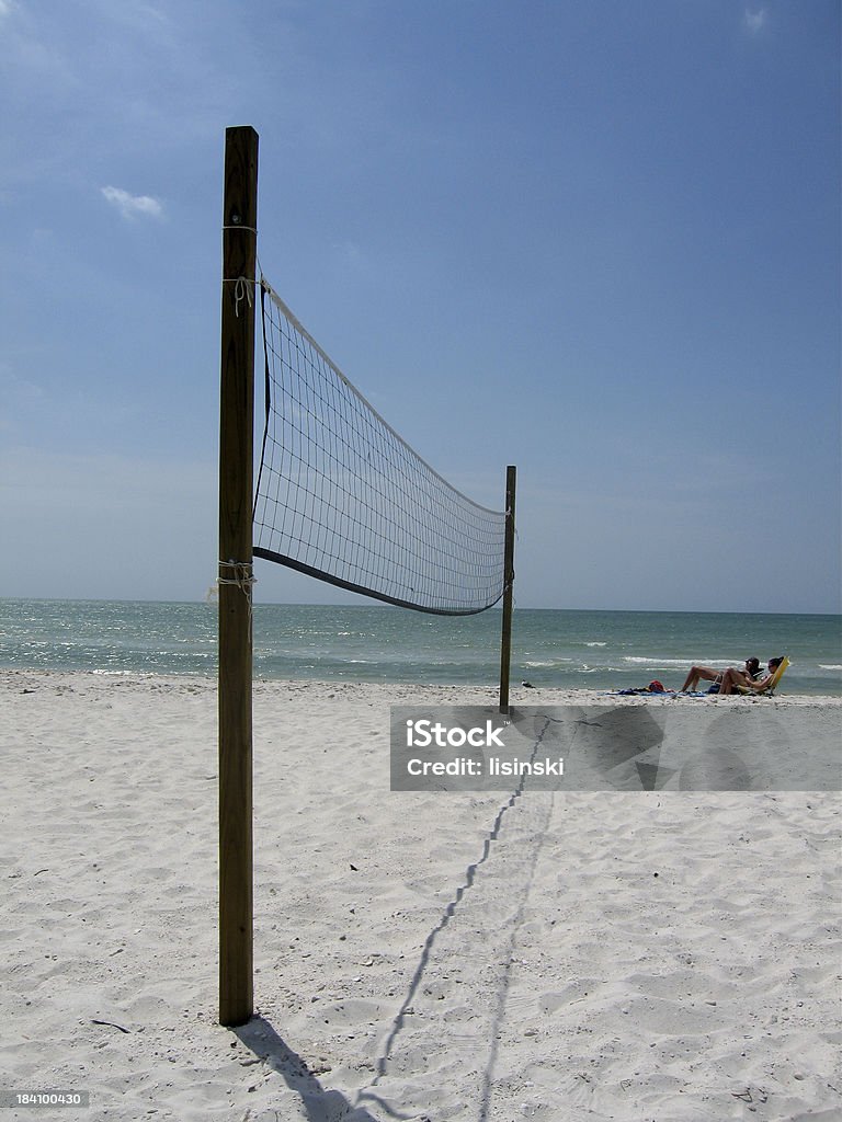 Filet de volley sur la plage - Photo de Baie - Eau libre de droits