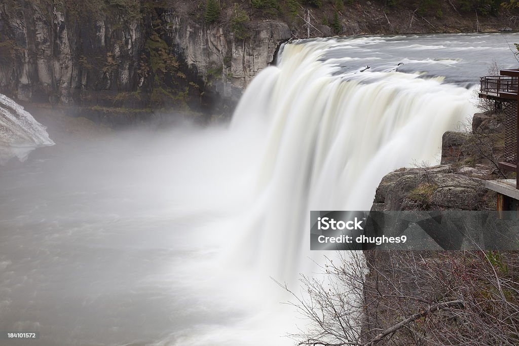 Upper Cataratas Mesa no Snake River em Cordilheira Teton - Foto de stock de Cataratas Mesa royalty-free