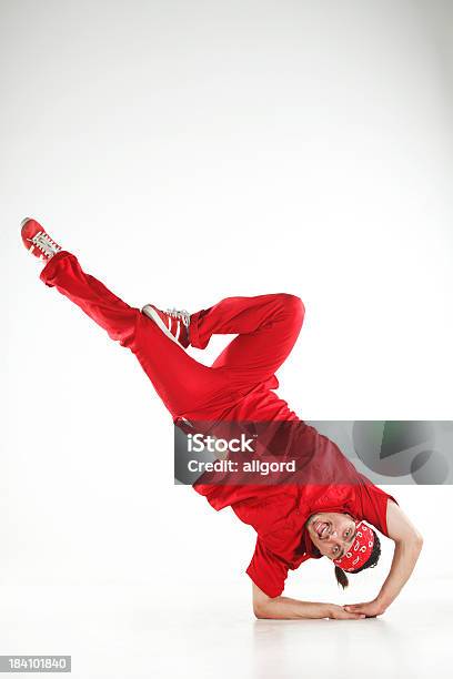 Tanzen In Rot Stockfoto und mehr Bilder von Hip-Hop - Hip-Hop, Stunt, Aktiver Lebensstil