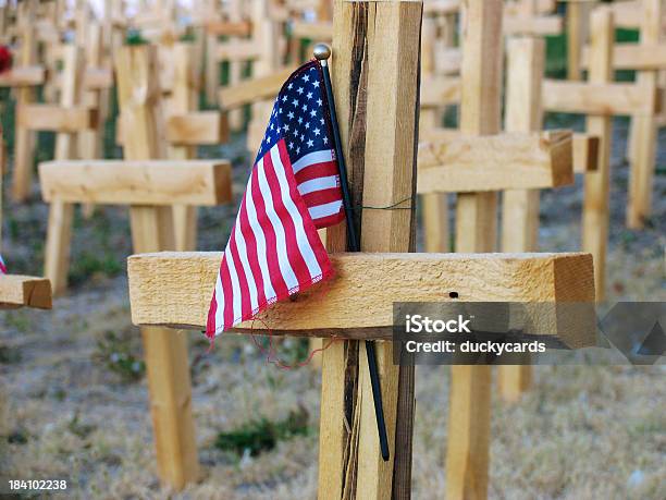 Us Memorial De Guerra - Fotografias de stock e mais imagens de Alto-Contraste - Alto-Contraste, Bandeira, Bandeira dos Estados Unidos da América