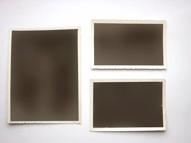 istock blank photoframes1 184102418