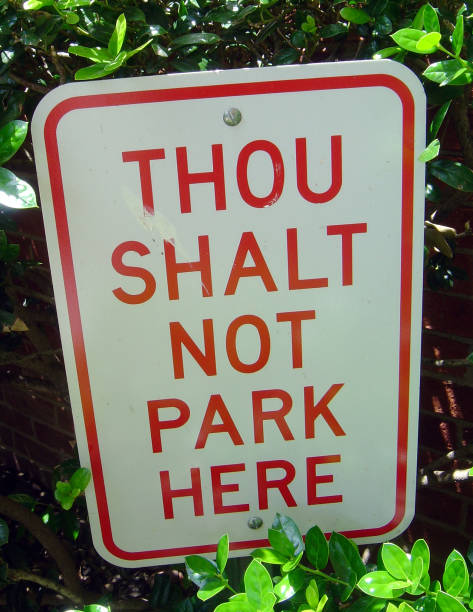 istock Sign That Sayd No Parking 184103318
