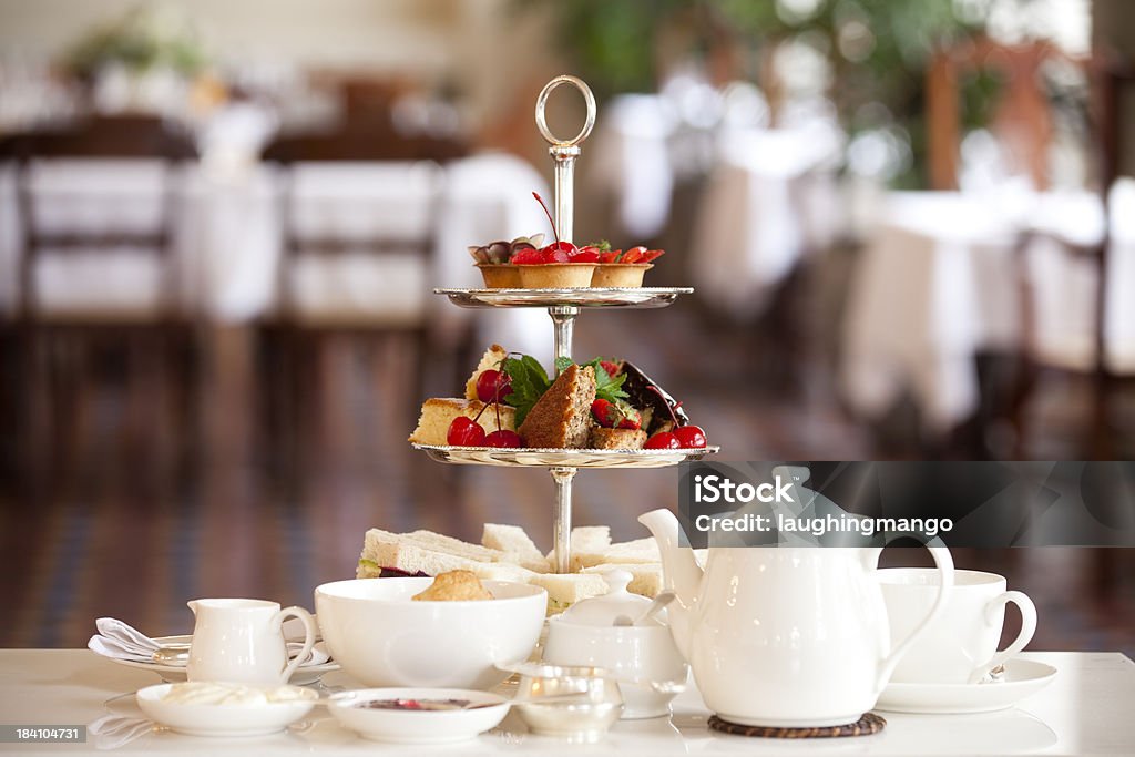 El té tradicional para la media tarde - Foto de stock de Hora del té - Plato de comida libre de derechos