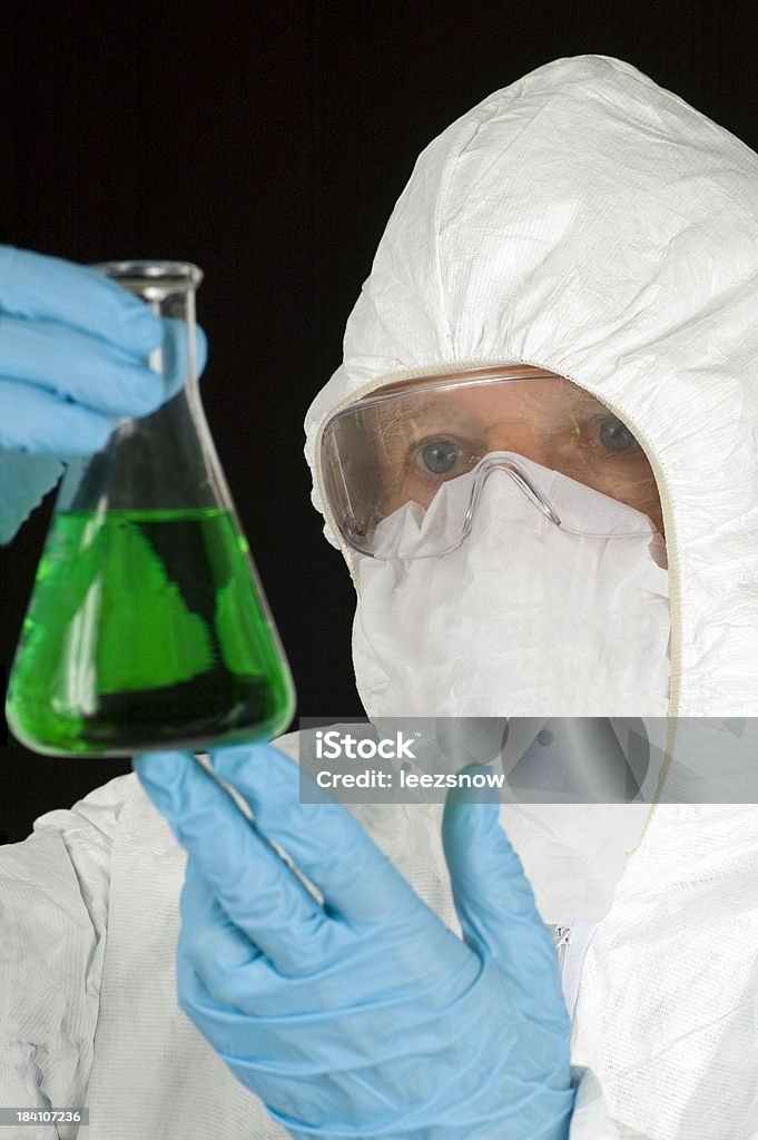 Hazmat traje y sustancias químicas - Foto de stock de Adulto libre de derechos