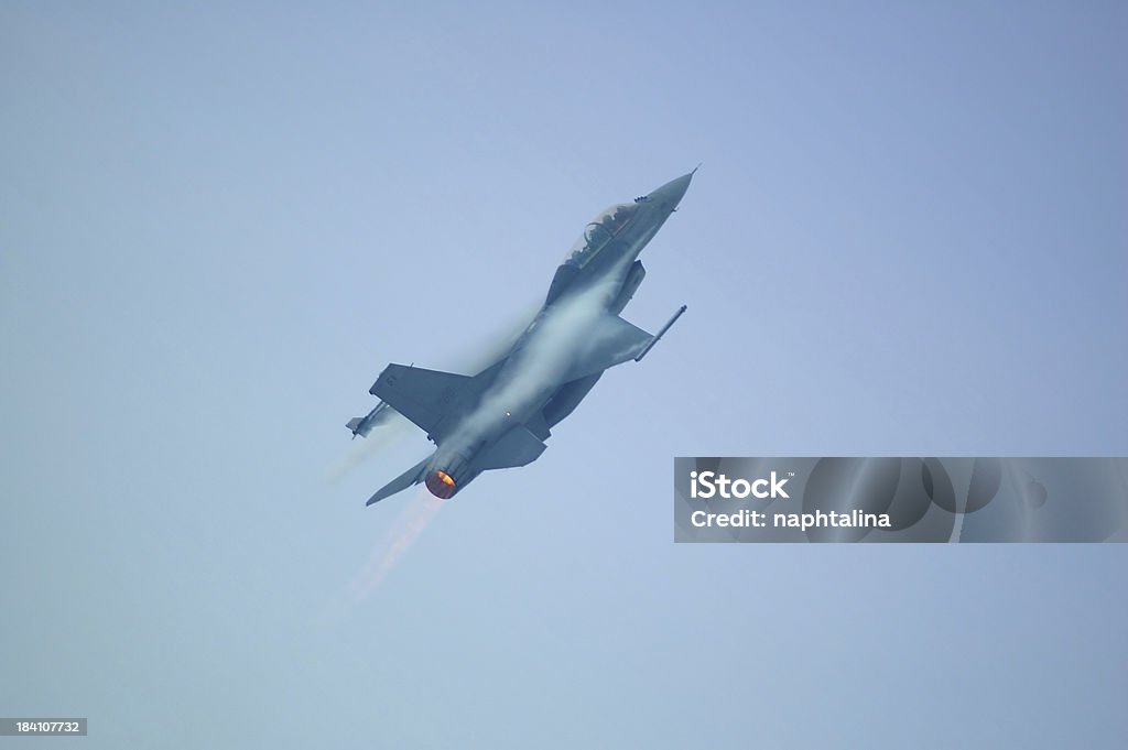 F16 전체 조절판 - 로열티 프리 16 스톡 사진