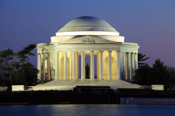 istock Jefferson Memorial, Washington DC 184108745