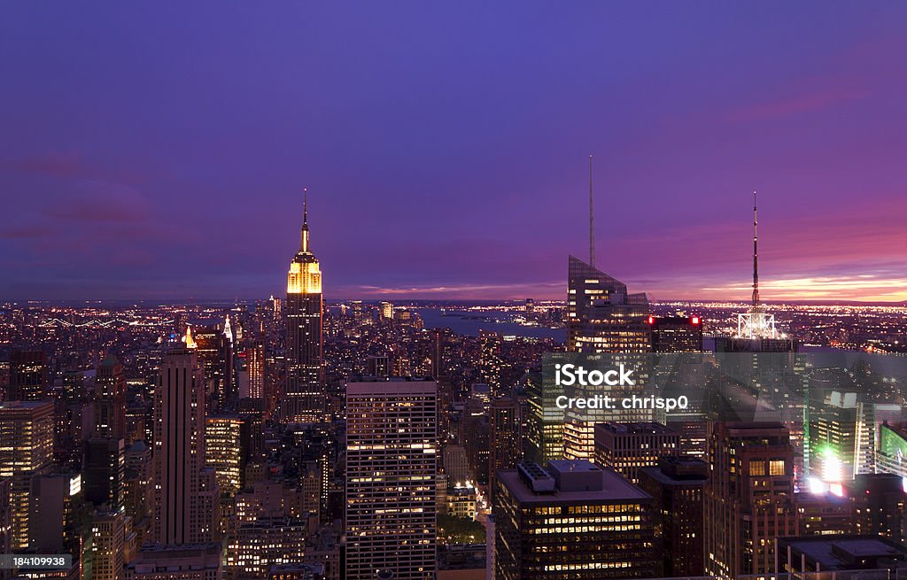 Nova York-vista aérea de Manhattan ao Anoitecer - Royalty-free Anoitecer Foto de stock