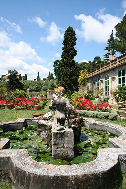 istock Italian Garden 184110235