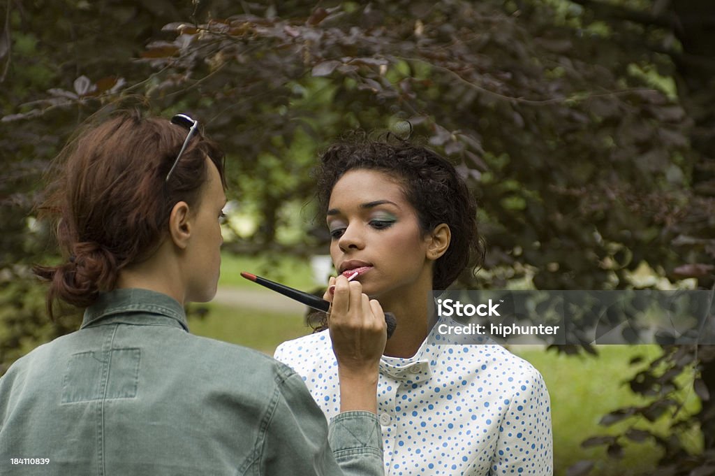 Make-up-Künstler im set - Lizenzfrei Bühnenbild Stock-Foto