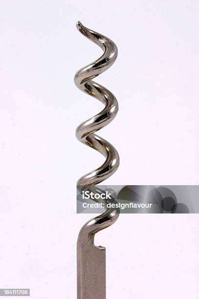 Primer Plano O Corkscrew Foto de stock y más banco de imágenes de Actuación - Representación - Actuación - Representación, Bebida alcohólica, Celebración - Ocasión especial