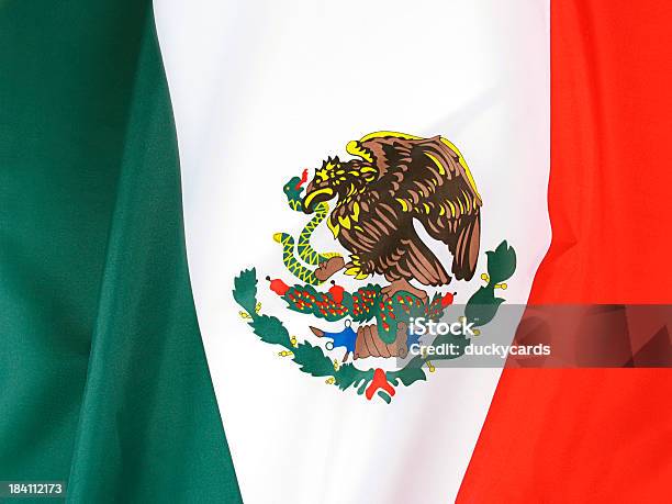 Nahaufnahme Des Neuen Und Ungenutzte Flagge Von Mexiko Stockfoto und mehr Bilder von Adler