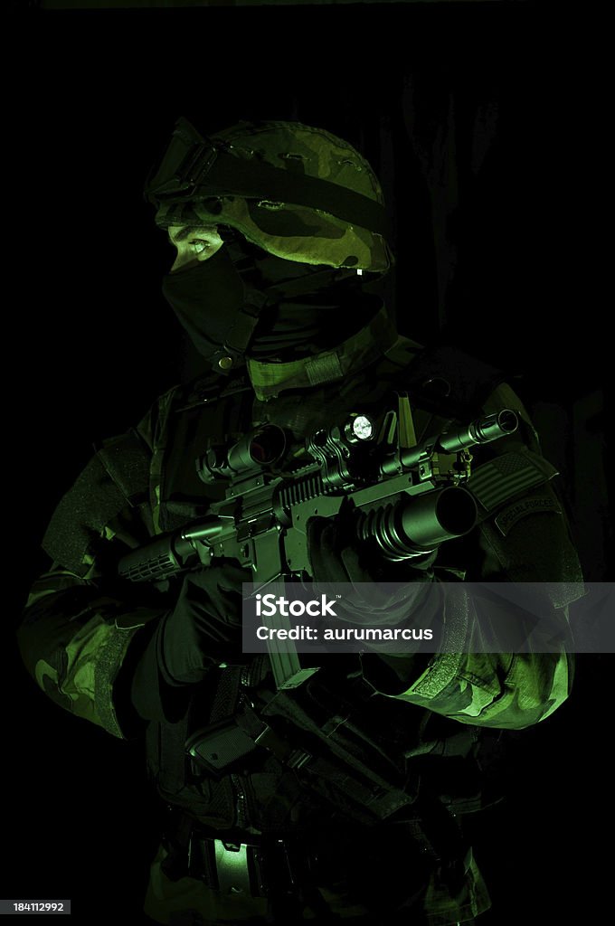 Soldat de force - Photo de Lunettes à infrarouge libre de droits