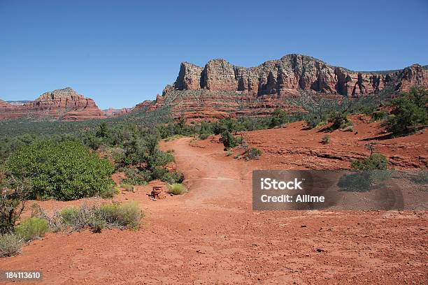 Photo libre de droit de Red Rock De Sedona banque d'images et plus d'images libres de droit de Activité de loisirs - Activité de loisirs, Arbre, Arizona