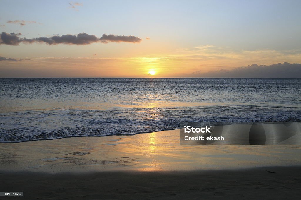 Pôr do sol na Praia Hapuna Big Island - Foto de stock de Areia royalty-free