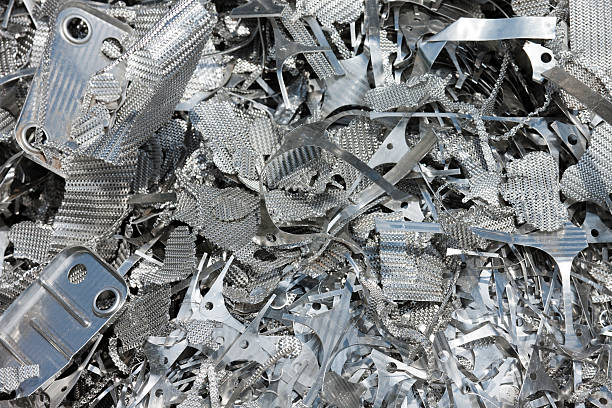 mezcla descarte de aluminio - scrap metal metal recycling aluminum fotografías e imágenes de stock