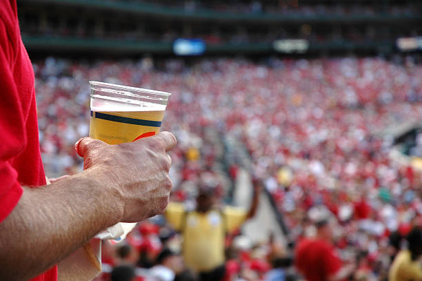 istock Beer Sport Fan 184118232