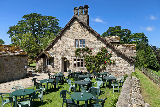 istock Village Tea Rooms 184118674