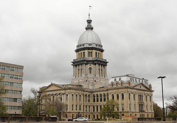 illinois state capitol - illinois state capitol building illinois state capitol springfield stock-fotos und bilder