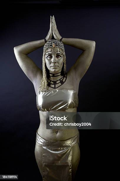 Isis Foto de stock y más banco de imágenes de Cleopatra - Cleopatra, Actriz, Adulto