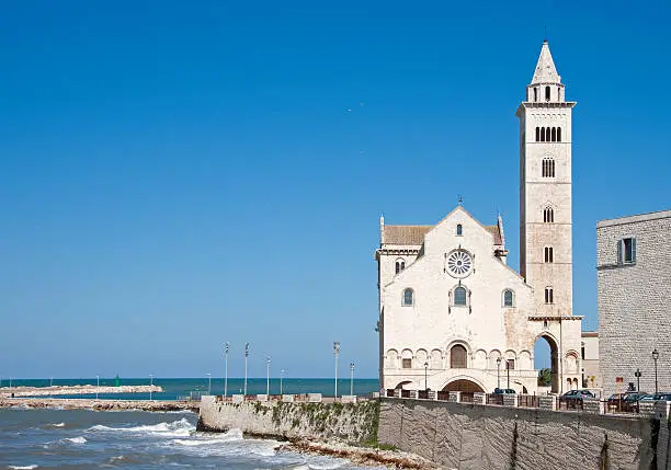 Italy, Apulia. The famous façade of the Cathedral of San Nicola Pellegrino in Trani. One of the finest examples of Apulian – Romanesque architecture, bearing witness to the splendor of Trani in de Middle Ages. (1159-1197).