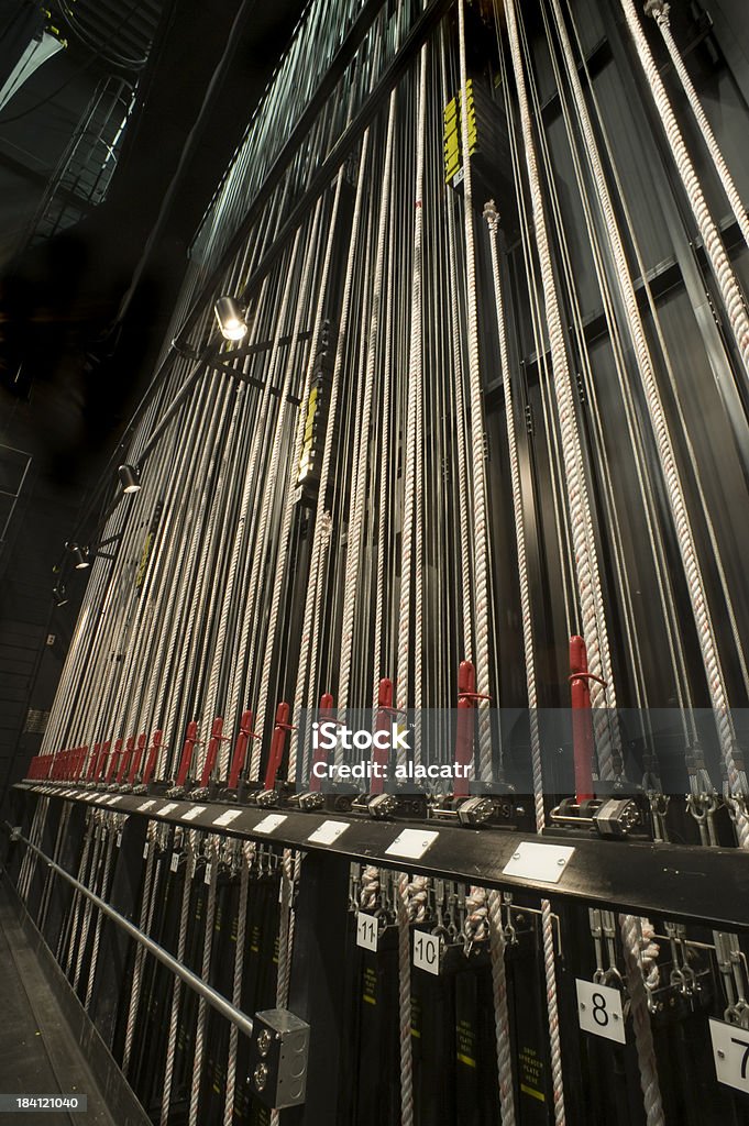 Dietro le quinte di Rigging per teatro - Foto stock royalty-free di Teatro