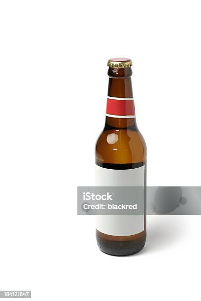 Foto de Garrafa De Cerveja e mais fotos de stock de Bebida - Bebida, Bebida alcoólica, Branco