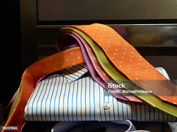 Che Oggi 3 - Fotografie stock e altre immagini di Cravatta - Cravatta, Seta, Abbigliamento
