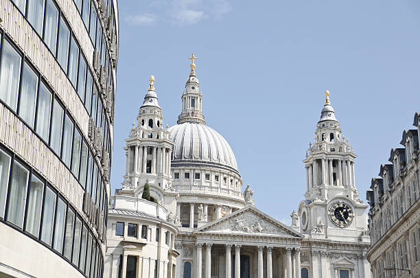 istock St Paul's Cathedral, London 184122318