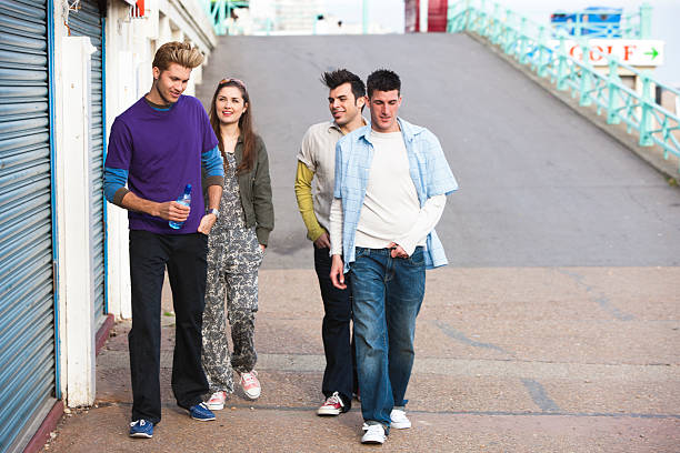 istock friends at the beach 184128194