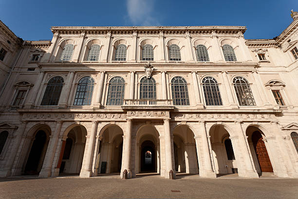 fasada palazzo barberini - palazzo barberini zdjęcia i obrazy z banku zdjęć