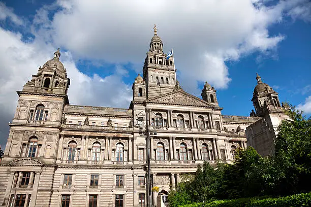 "The City Chambers (1882-90, William Young) dominates the eastern end of George Square. This is the seat of local government and one of the city`s most finely decorated buildings.Other photos taken in Glasgow:"