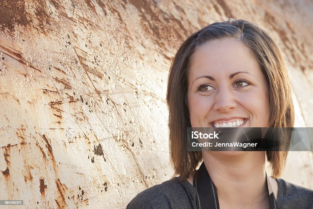 笑顔白人女性 - 1人のロイヤリティフリーストックフォト