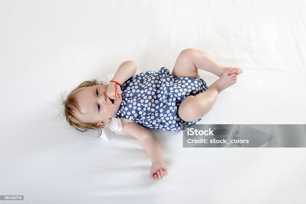 아기 여자아이 - 로열티 프리 갈색 머리 스톡 사진