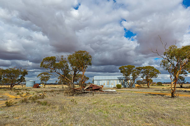 istock abandoned and dilapidated farm house 184137307