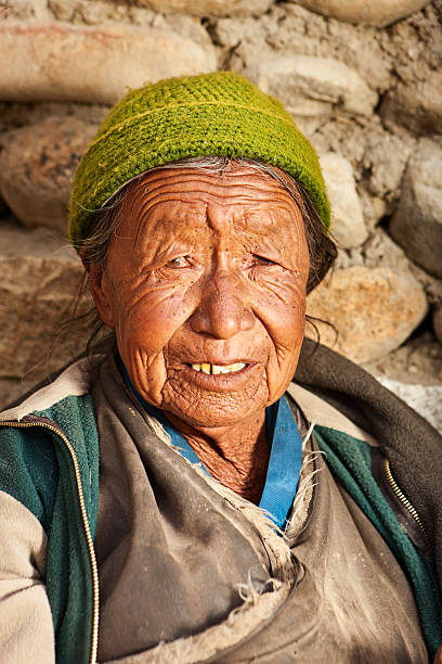 istock Tibetan woman 184138609