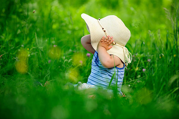 istock girl hidding 184140576
