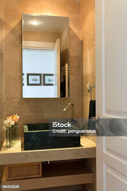 Bagno Moderno - Fotografie stock e altre immagini di Ambientazione interna - Ambientazione interna, Bagno, Bagno domestico