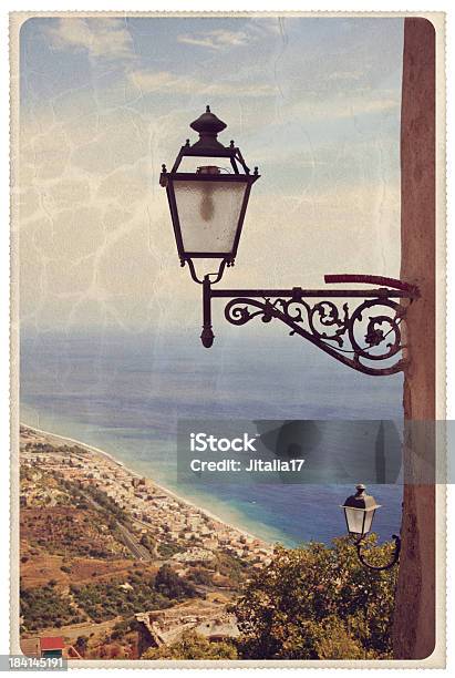 Foto de Cartão Postal Vintage Taormina Na Sicília e mais fotos de stock de Cartão Postal - Cartão Postal, Estilo retrô, Fora De Moda - Estilo