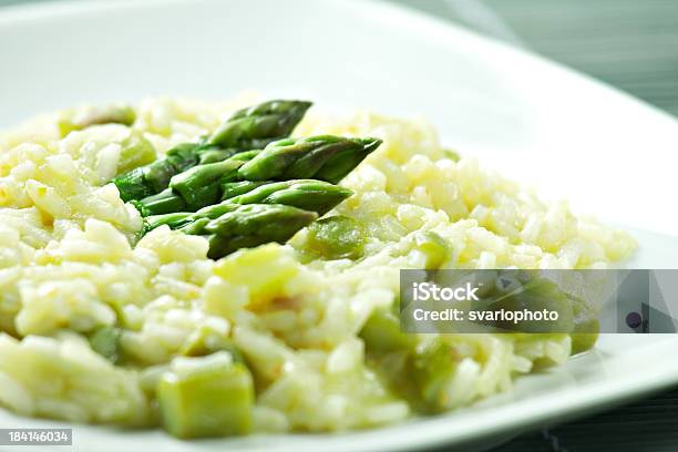 Foto de Risoto Com Aspargos e mais fotos de stock de Aspargo - Aspargo, Risoto, Alimentação Saudável