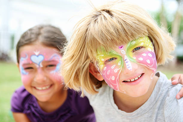 twarz paited dzieci - child face paint summer camp offspring zdjęcia i obrazy z banku zdjęć