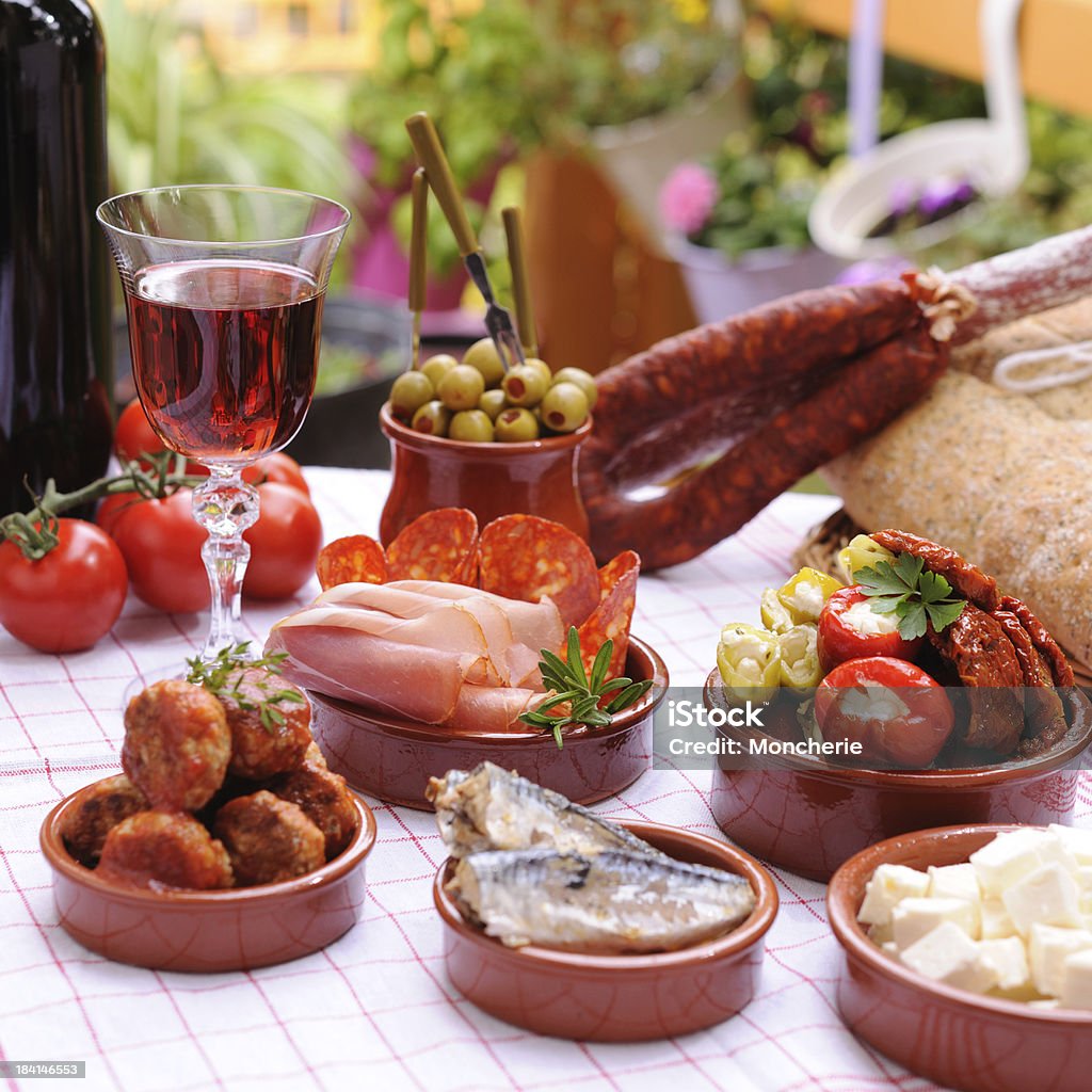 Vários Tapas em placas - Royalty-free Antipasto Foto de stock