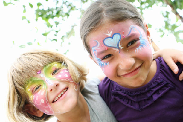 twarz paited dzieci - child face paint summer camp offspring zdjęcia i obrazy z banku zdjęć