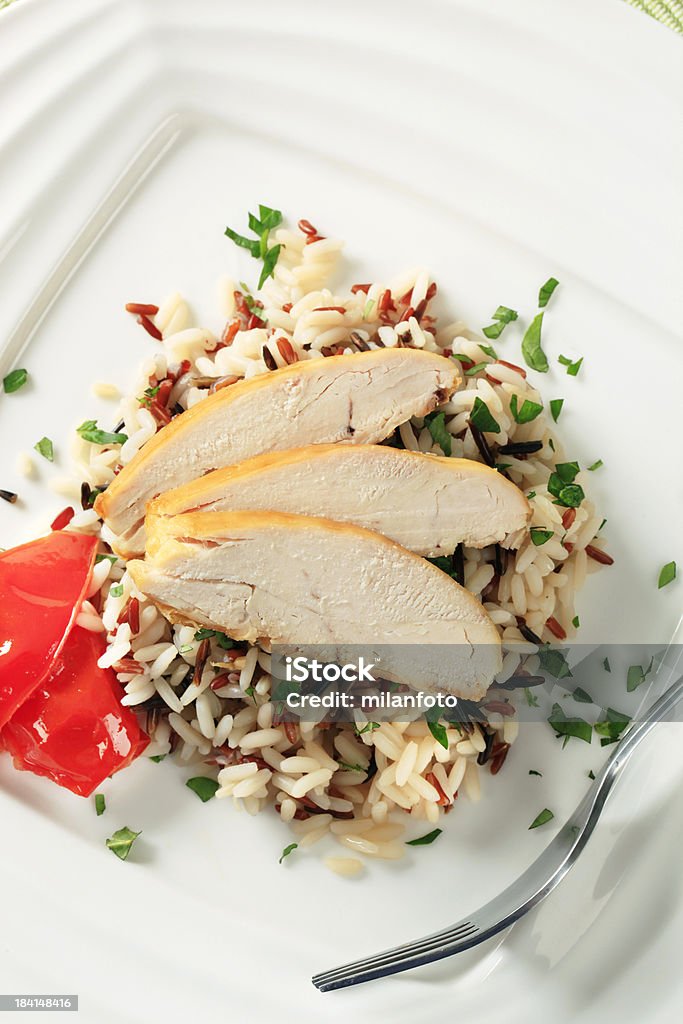 Peito de frango assado e mistura de arroz - Foto de stock de Alimentação Saudável royalty-free