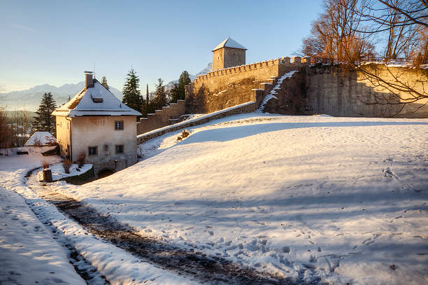 istock Sunrise in Historic Europe 184148441